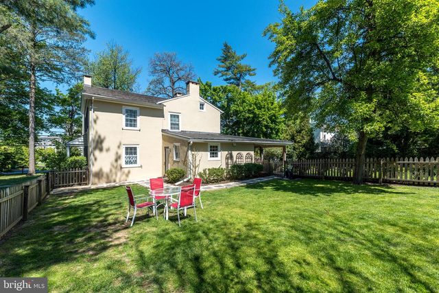 1 VILLAGE WAY, Plymouth Meeting, PA 19462