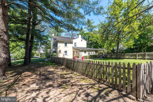 1 VILLAGE WAY, Plymouth Meeting, PA 19462
