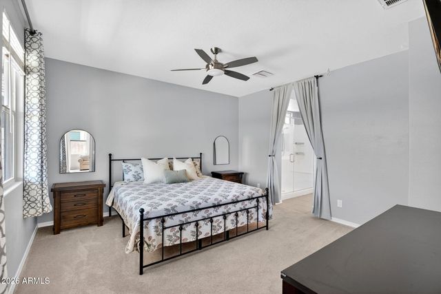 2818 W MARTINEZ Drive, San Tan Valley, AZ 85144