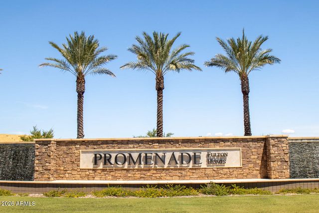 2818 W MARTINEZ Drive, San Tan Valley, AZ 85144