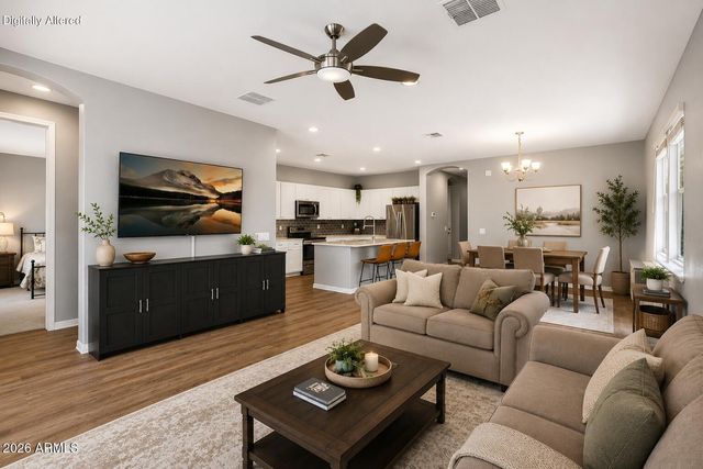 2818 W MARTINEZ Drive, San Tan Valley, AZ 85144