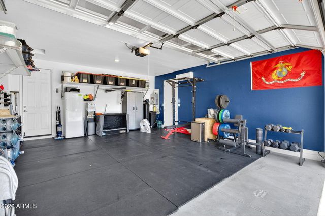 2818 W MARTINEZ Drive, San Tan Valley, AZ 85144