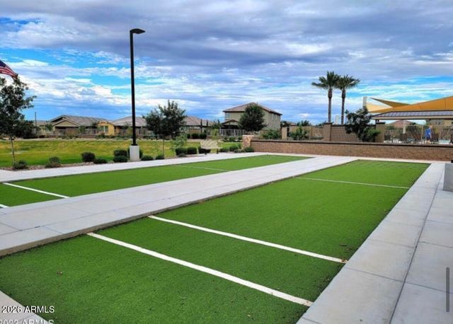 2818 W MARTINEZ Drive, San Tan Valley, AZ 85144