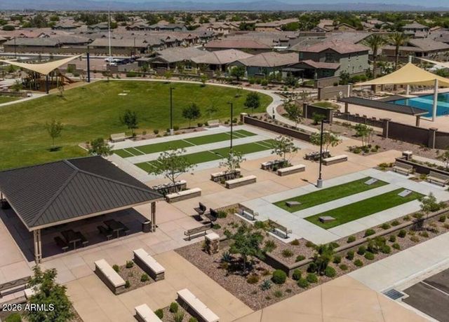 2818 W MARTINEZ Drive, San Tan Valley, AZ 85144