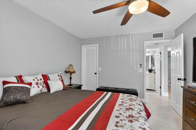 549 Flanders L 549 L, Delray Beach, FL 33484