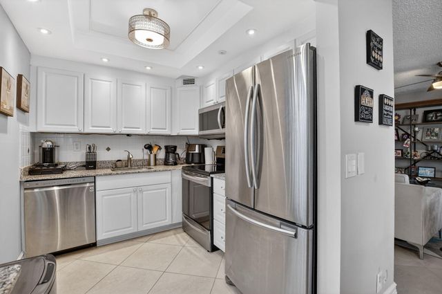 549 Flanders L 549 L, Delray Beach, FL 33484