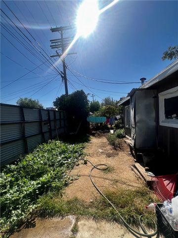 1322 Quincy, Bakersfield, CA 93305
