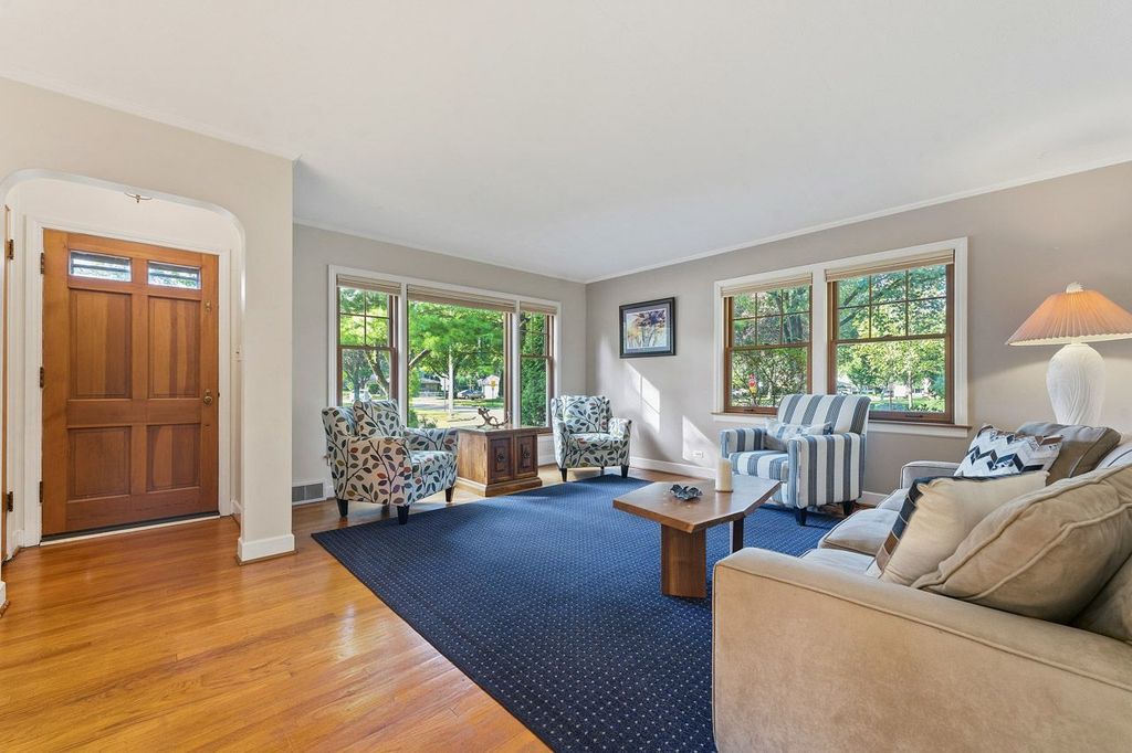501 S Wille Street, Mount Prospect, IL 60056 — photo 4
