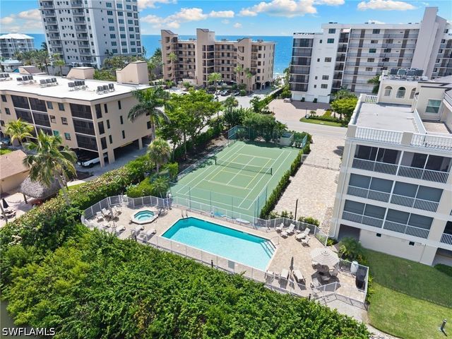 9380 Gulf Shore DR 402, Naples, FL 34108