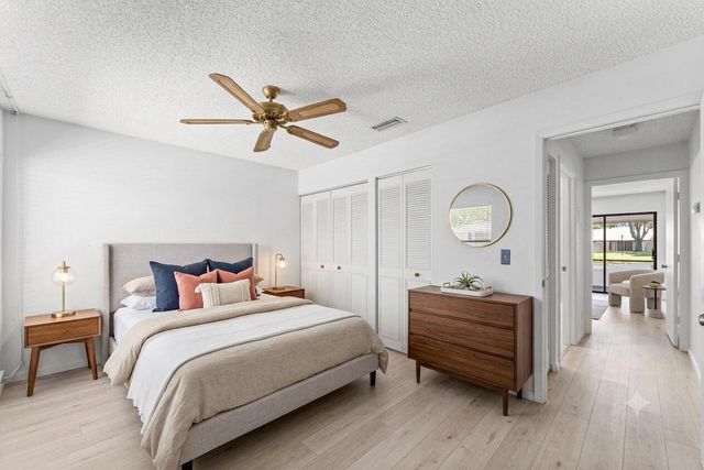 1024 Green Pine Boulevard I, West Palm Beach, FL 33409