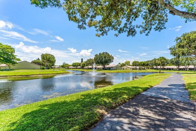 1024 Green Pine Boulevard I, West Palm Beach, FL 33409