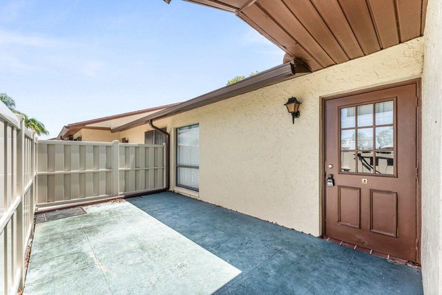 1024 Green Pine Boulevard I, West Palm Beach, FL 33409