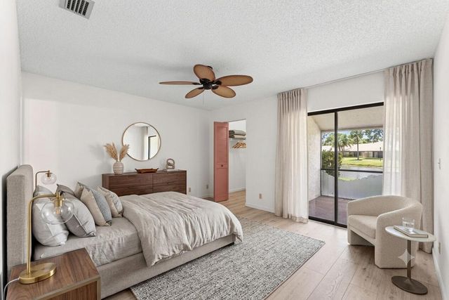 1024 Green Pine Boulevard I, West Palm Beach, FL 33409