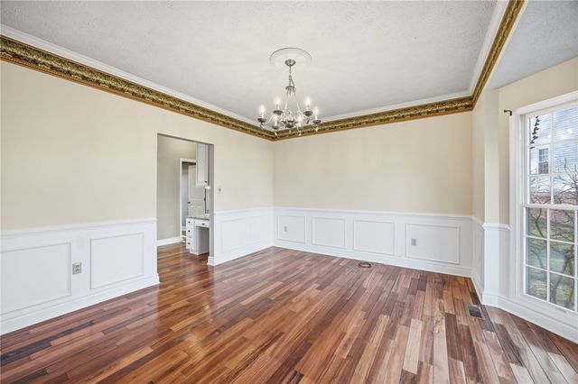 644 White Pine Dr, Mars Boro, PA 16046