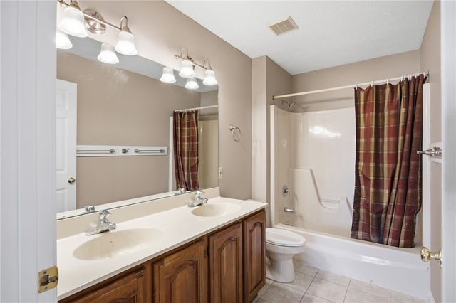 644 White Pine Dr, Mars Boro, PA 16046