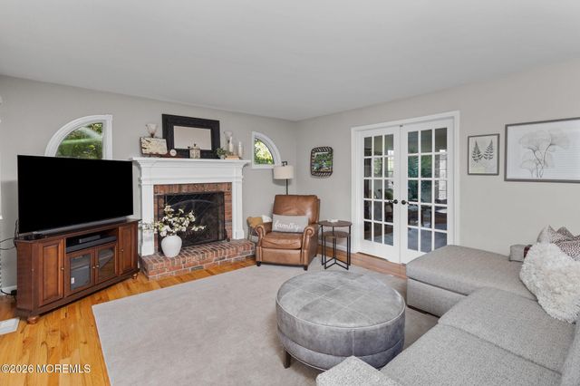 44 Walters Road, Robbinsville, NJ 08691