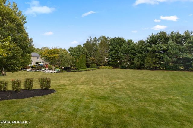 44 Walters Road, Robbinsville, NJ 08691