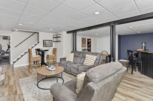 44 Walters Road, Robbinsville, NJ 08691
