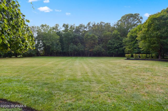 44 Walters Road, Robbinsville, NJ 08691