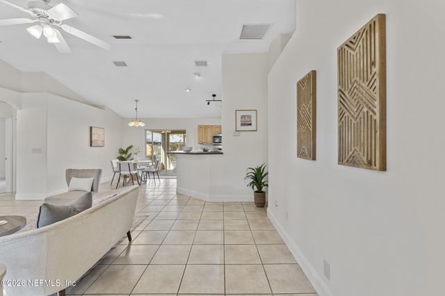 41 SLIPPER Trail, Palm Coast, FL 32164