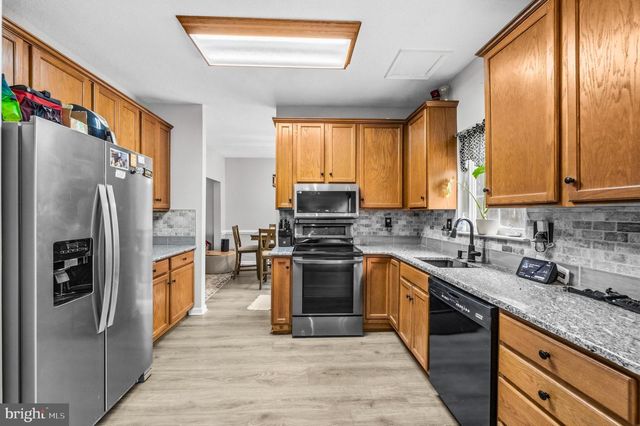 115 MYRTLELEAF CIR, La Plata, MD 20646