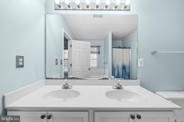 115 MYRTLELEAF CIR, La Plata, MD 20646