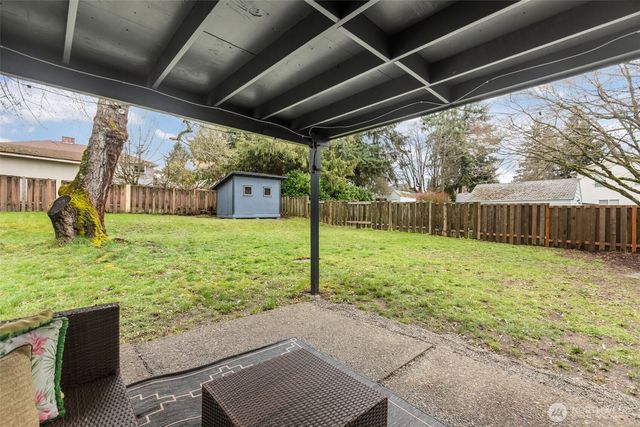 13655 2nd Avenue S, Burien, WA 98168