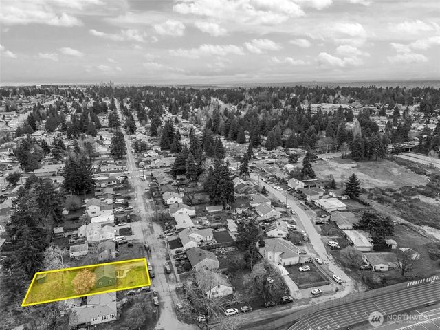 13655 2nd Avenue S, Burien, WA 98168