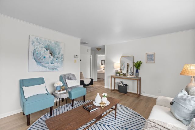 13655 2nd Avenue S, Burien, WA 98168