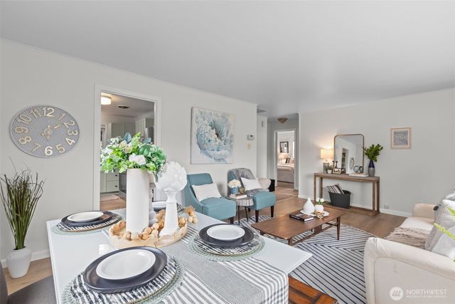 13655 2nd Avenue S, Burien, WA 98168