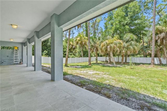 1853 Della DR, Naples, FL 34117