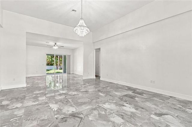 1853 Della DR, Naples, FL 34117