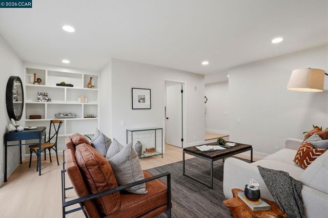 783 Cattail Court, Walnut Creek, CA 94598