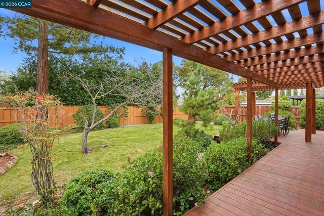 783 Cattail Court, Walnut Creek, CA 94598