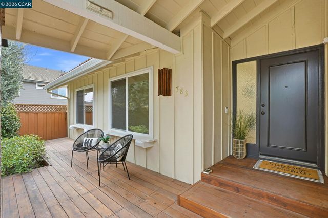 783 Cattail Court, Walnut Creek, CA 94598