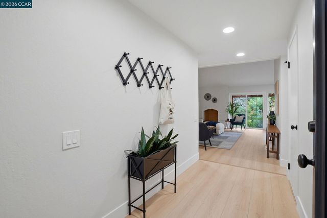 783 Cattail Court, Walnut Creek, CA 94598