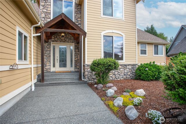 8676 Ashbury Court, Blaine, WA 98230