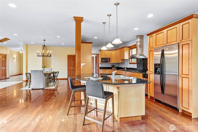 8676 Ashbury Court, Blaine, WA 98230