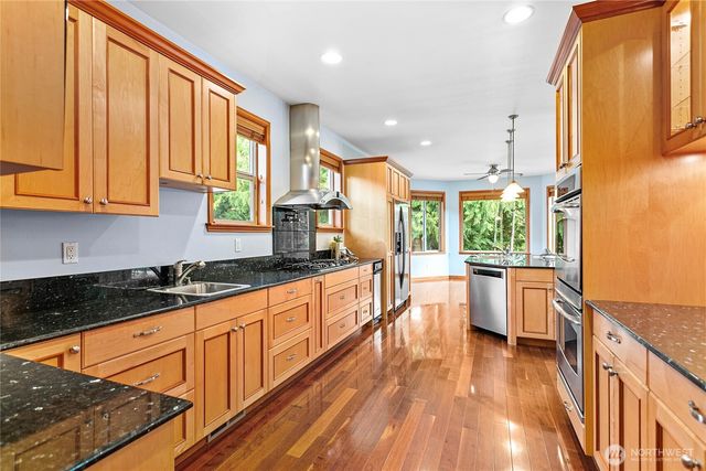8676 Ashbury Court, Blaine, WA 98230