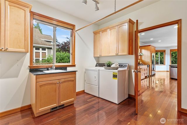 8676 Ashbury Court, Blaine, WA 98230