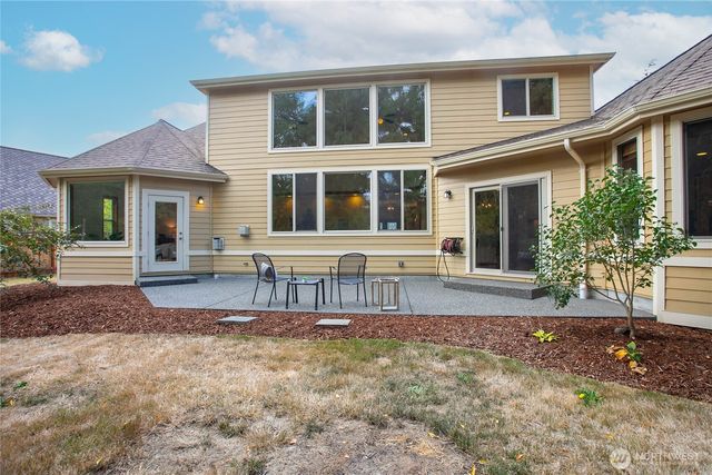 8676 Ashbury Court, Blaine, WA 98230