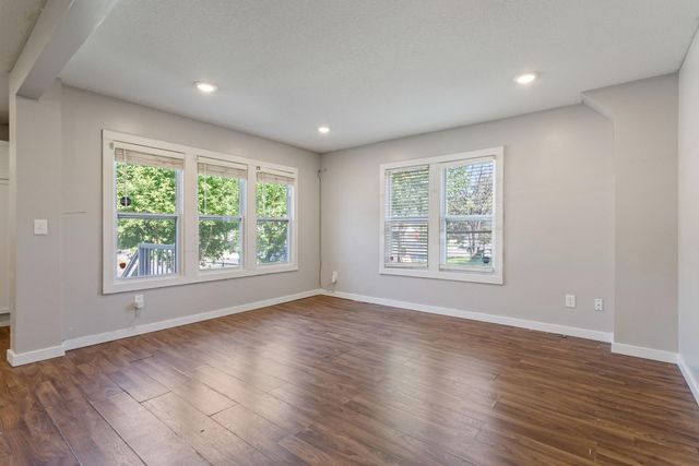 3858 Fremont Avenue N, Minneapolis, MN 55412