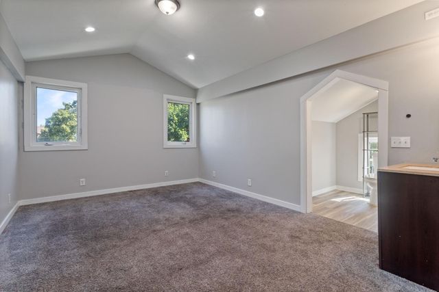 3858 Fremont Avenue N, Minneapolis, MN 55412