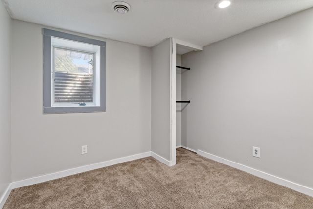 3858 Fremont Avenue N, Minneapolis, MN 55412