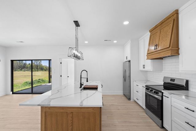 2408 Matthew Drive, Mt Pleasant, TX 75455