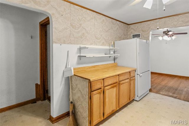 214 Union Hill Road, Fairview Heights, IL 62208