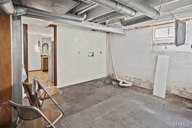 214 Union Hill Road, Fairview Heights, IL 62208