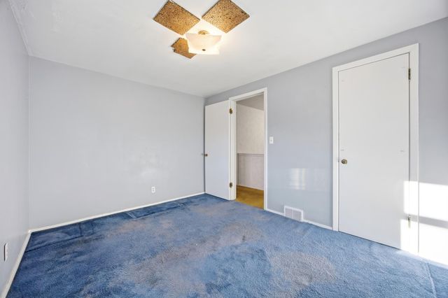 1719 7th Street S, Fargo, ND 58103