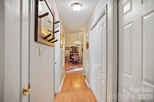 75 Stonebridge Drive, Asheville, NC 28805