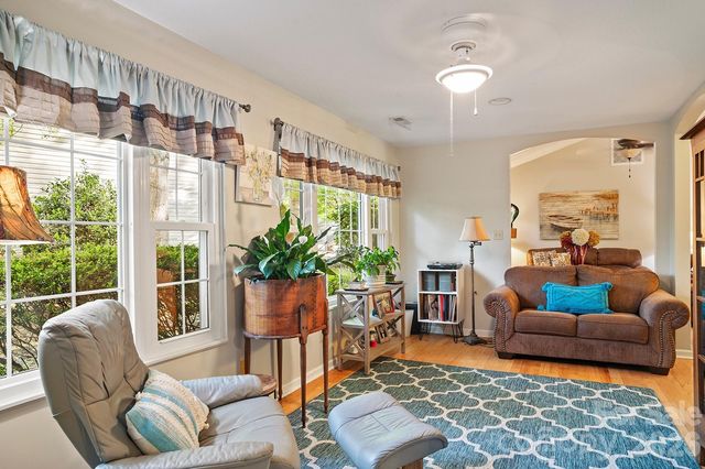 75 Stonebridge Drive, Asheville, NC 28805